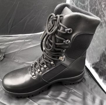 C.P.E. Maiharit korkea vartiset vain nro 43 Sisäsukalla